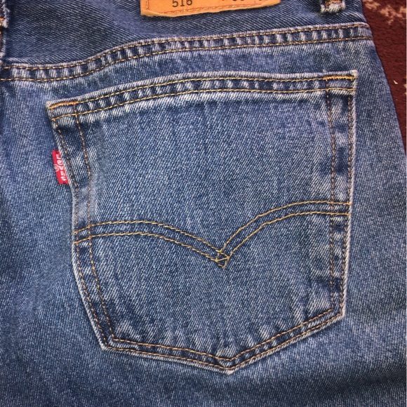 COPY - Blue Straight Leg Jeans with Faded Look Levi’s 33 /32 516’s gently worn - Picture 8 of 9